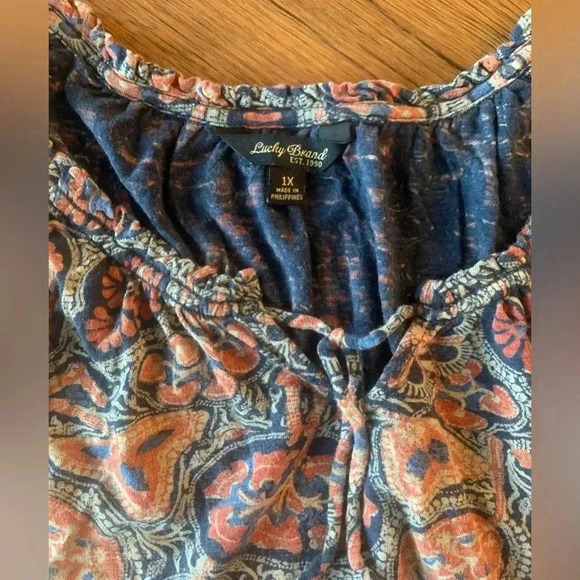 Lucky Brand Women’s Blue Multi Printed Bohemian Blouse Size 1X - Picture 4 of 7